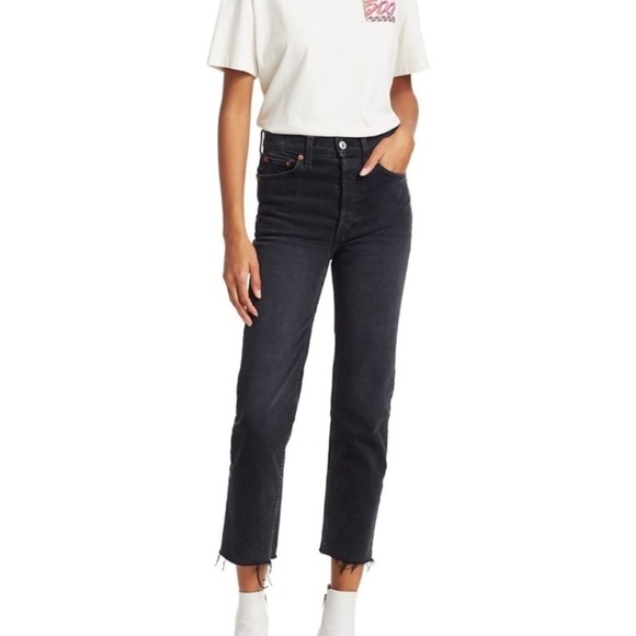 'RE/DONE 70s High Waist Raw Hem Stovepipe Jeans E. - Picture 3 of 16